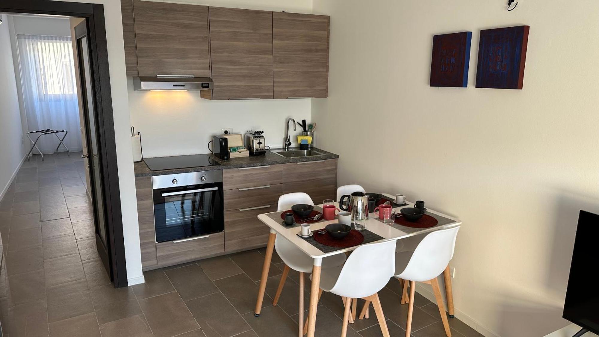 Caseospitali - Casa Navigli Watt, Vicino Al Naviglio, Originale E Luminoso Bilocale Per 4 Con Tutti I Comfort Milan Luaran gambar